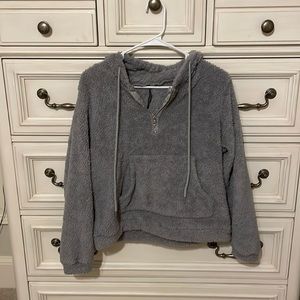 Women’s fuzzy gray pullover with hood